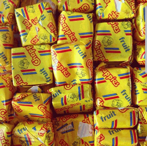 Chappies Bubblegum in yellow wrappers with blue and red stripes, 100-pack assorted fruit flavors.