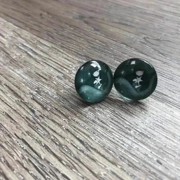 Various Girl Doll earrings pairs, 15mm diameter, multiple styles