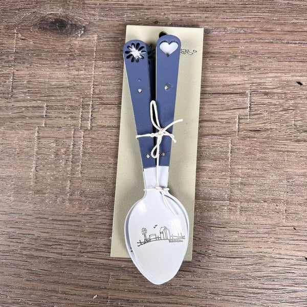 Enamel teaspoon set with wooden handles and farmhouse engraving