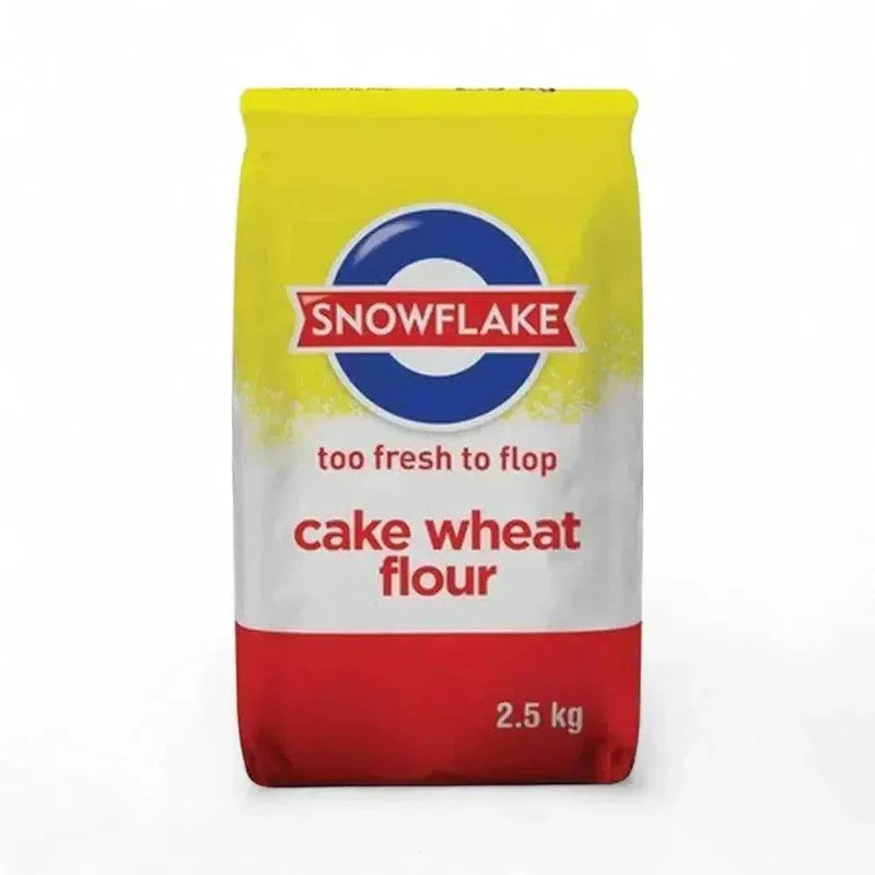 Snowflake Cake Flour 2.5kg bag with finest white wheat flour for baking cakes and pastries