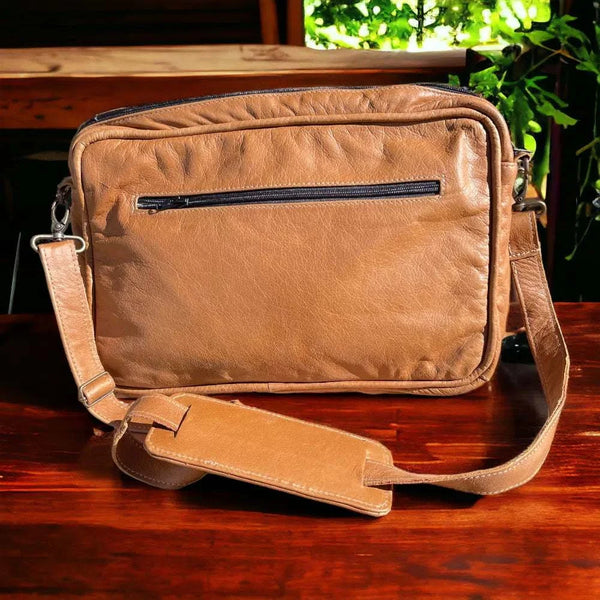 Woesmooi Genuine leather Laptop Bag - Light from South African Shop in New Zealand – Something From Home.