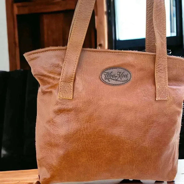 Lightweight Woesmooi Genuine Leather Shopping Bag for stylish everyday use