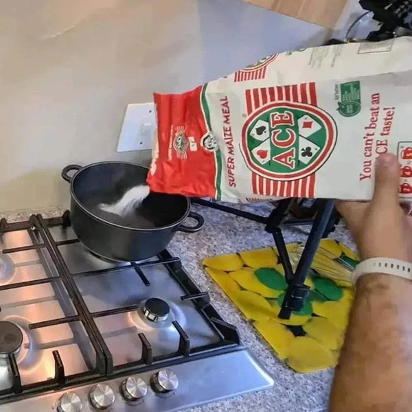 ACE Maize Meal 2.5kg pack with freshly milled, light, fluffy texture and nutty flavor for versatile baking