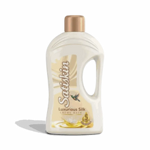 Satiskin Luxurious Silk Bubble Bath 2L bottle with nourishing oils and skin conditioners