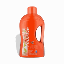 Satiskin Luxury Bubble Bath Pampering Peach Blossom 2L bottle with soft peach blossom design