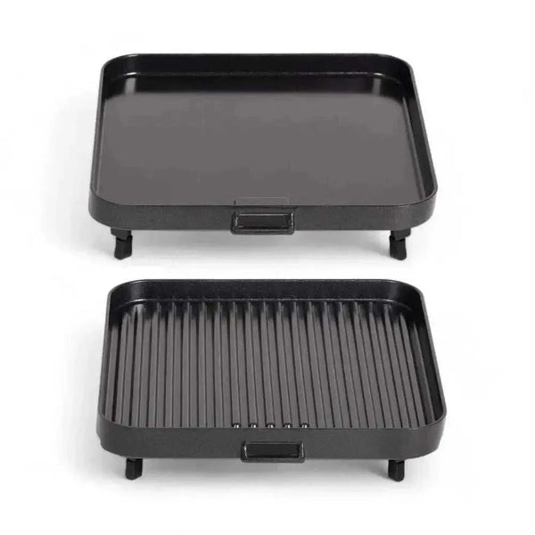 CADAC 2 Cook 3 Pro portable gas barbecue with dual burners and ceramic-coated cooking plates for outdoor grilling and frying