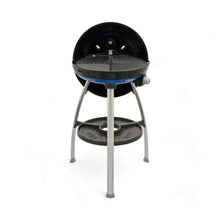 CADAC Carri Chef 50 BBQ with dome, portable outdoor grill, 46cm cooking surface, stainless steel burner, and GreenGrill coating