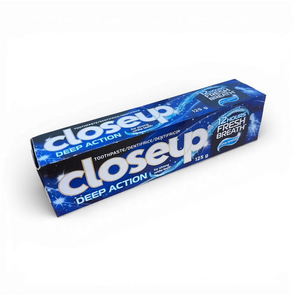 Closeup Cool Breeze Toothpaste 125g tube with cool breeze flavor for long-lasting fresh breath and strong white teeth