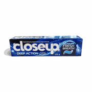 Closeup Cool Breeze Toothpaste 125g tube with cool breeze flavor and long-lasting fresh breath benefits