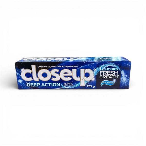 Closeup Cool Breeze Toothpaste 125g tube with cool breeze flavor and long-lasting fresh breath benefits