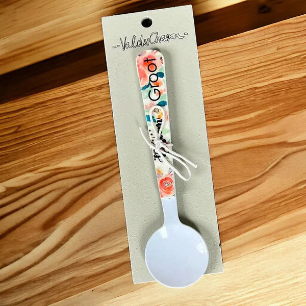 Enamel printed sugar spoon with floral design and wooden painted handle Droom Groot