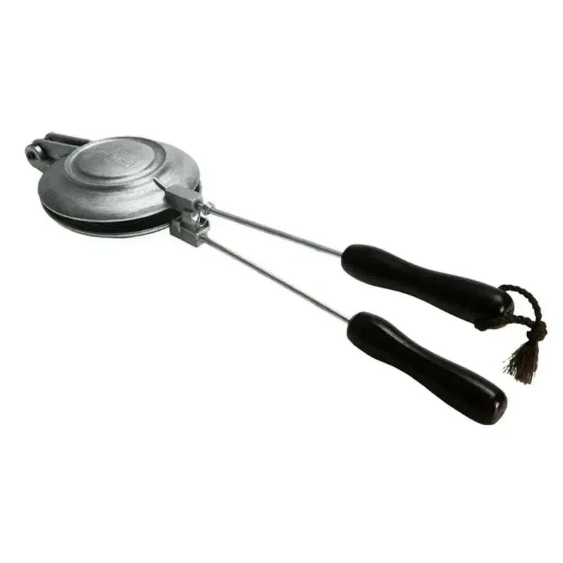 LK Jaffle Iron silver aluminium with wooden handle for toasted sandwiches