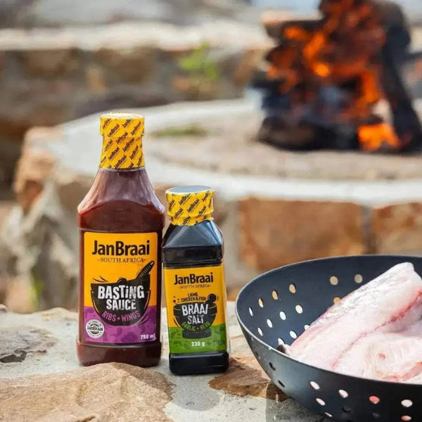 750ml bottle of Jan Braai Basting Ribs & Wings sauce for grilling and basting