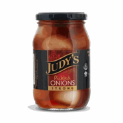 Judy’s Strong Pickled Onions 410g jar with bold, crunchy pickled onions for cheese and cold meats