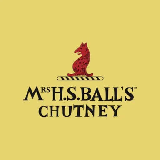 Mrs Balls Original Chutney 470G - Authentic South African Flavor, smooth texture, versatile condiment.