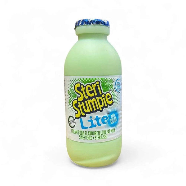Steri Stumpie Lite 350ml bottle, cream soda flavoured low-fat milk, no added sugar.