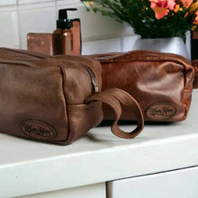 Woesmooi genuine leather brown shaving bag for men